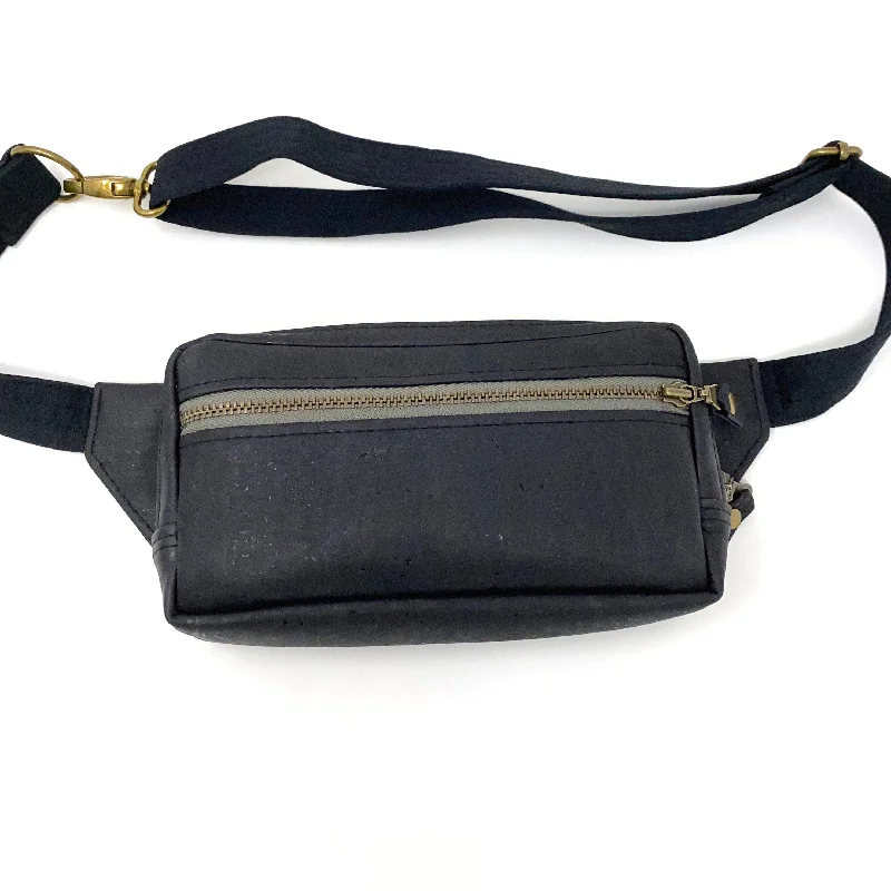 Fanny Pack Sustainable Black Cork