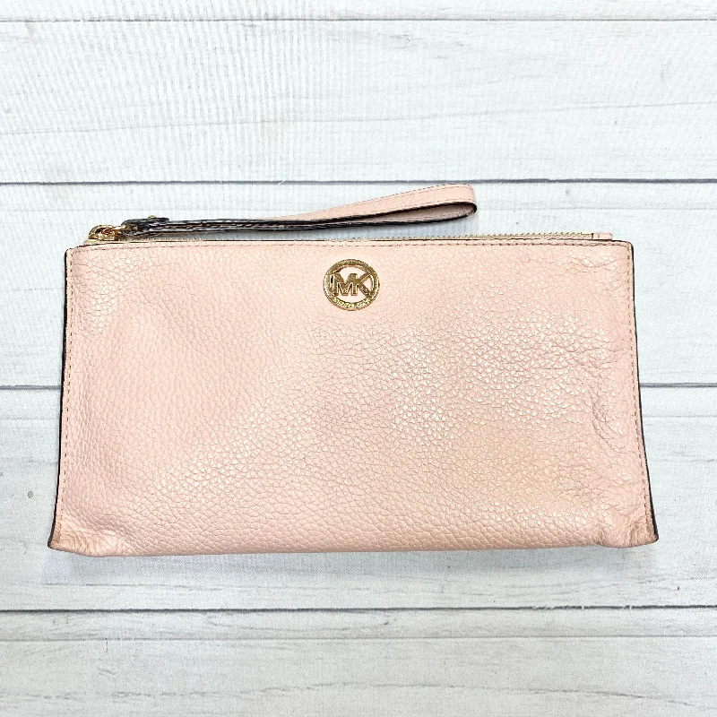 Wristlet Designer By Michael Kors  Size: Medium